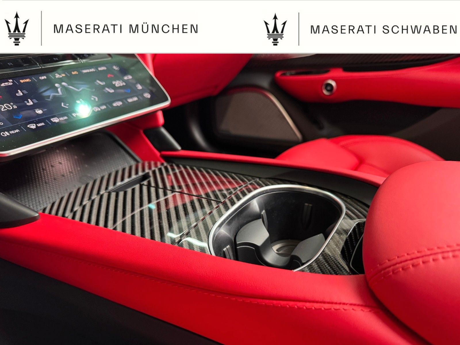 Fahrzeugabbildung Maserati GranCabrio Modena/ MY26/ Wartung inkl/ Kofferset