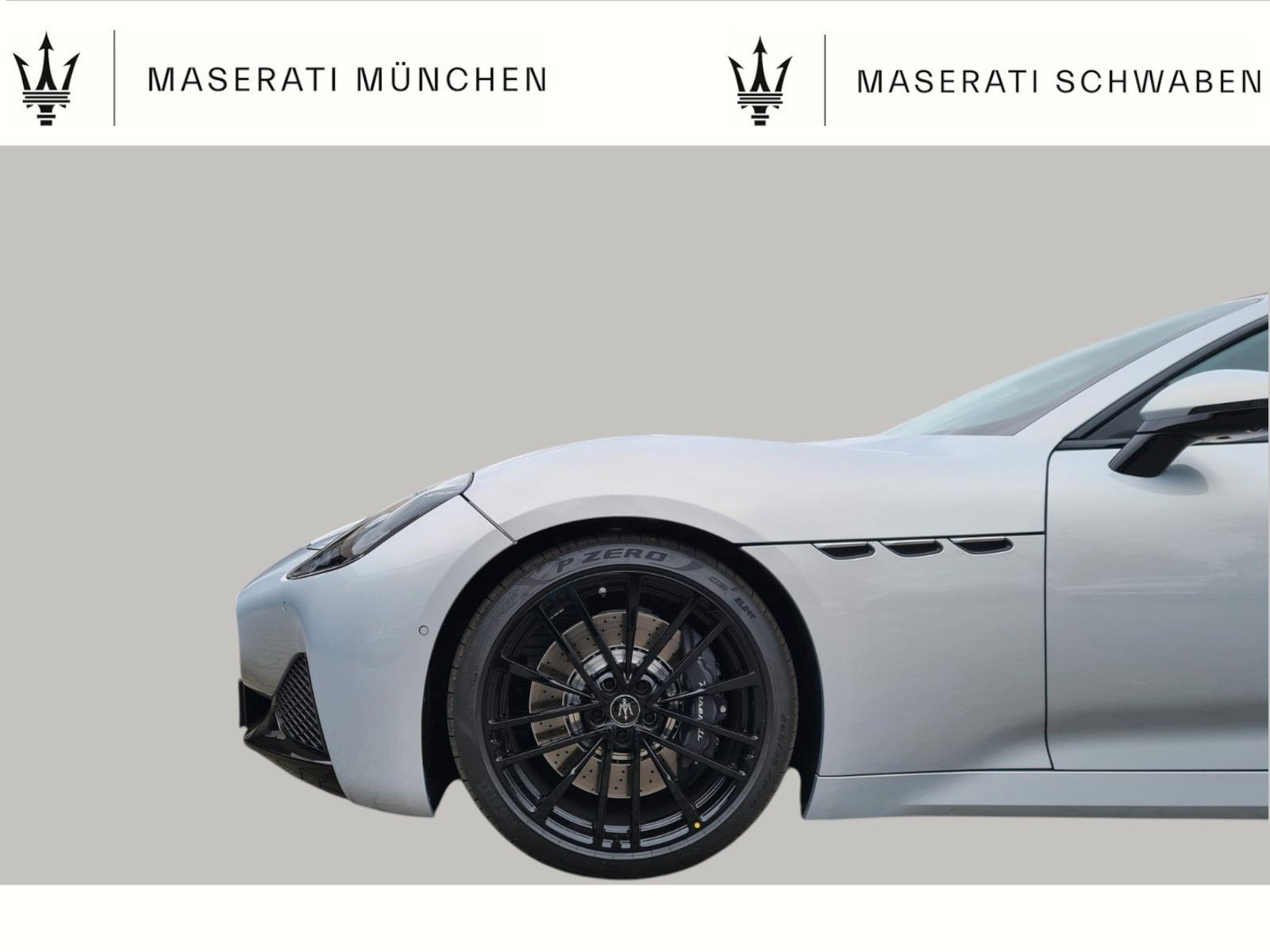 Fahrzeugabbildung Maserati GranCabrio Modena/ MY26/ Wartung inkl/ Kofferset