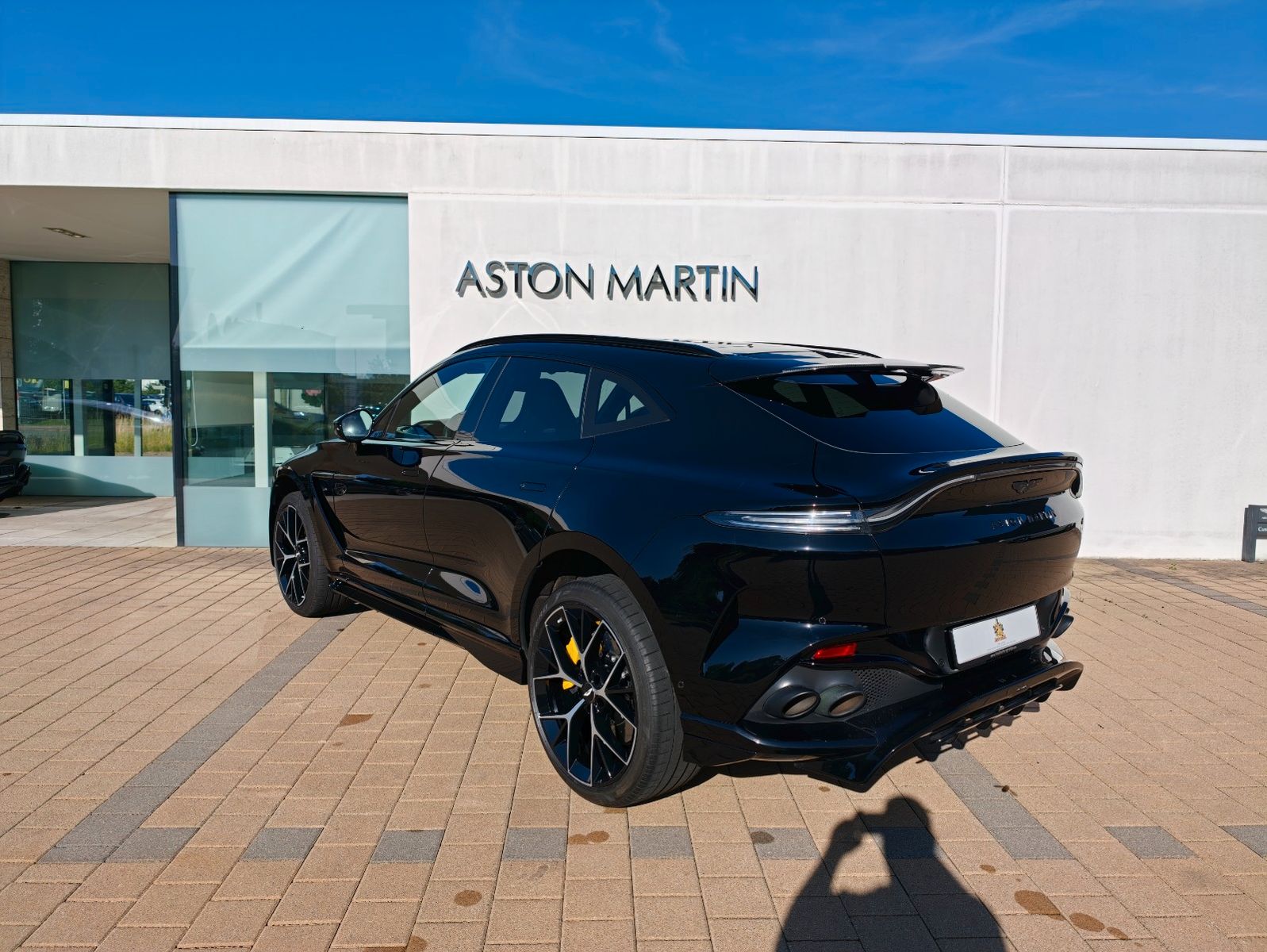 Fahrzeugabbildung Aston Martin DBX 4.0 V8 DBX707