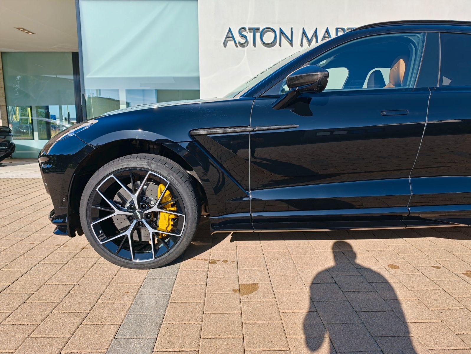 Fahrzeugabbildung Aston Martin DBX 4.0 V8 DBX707