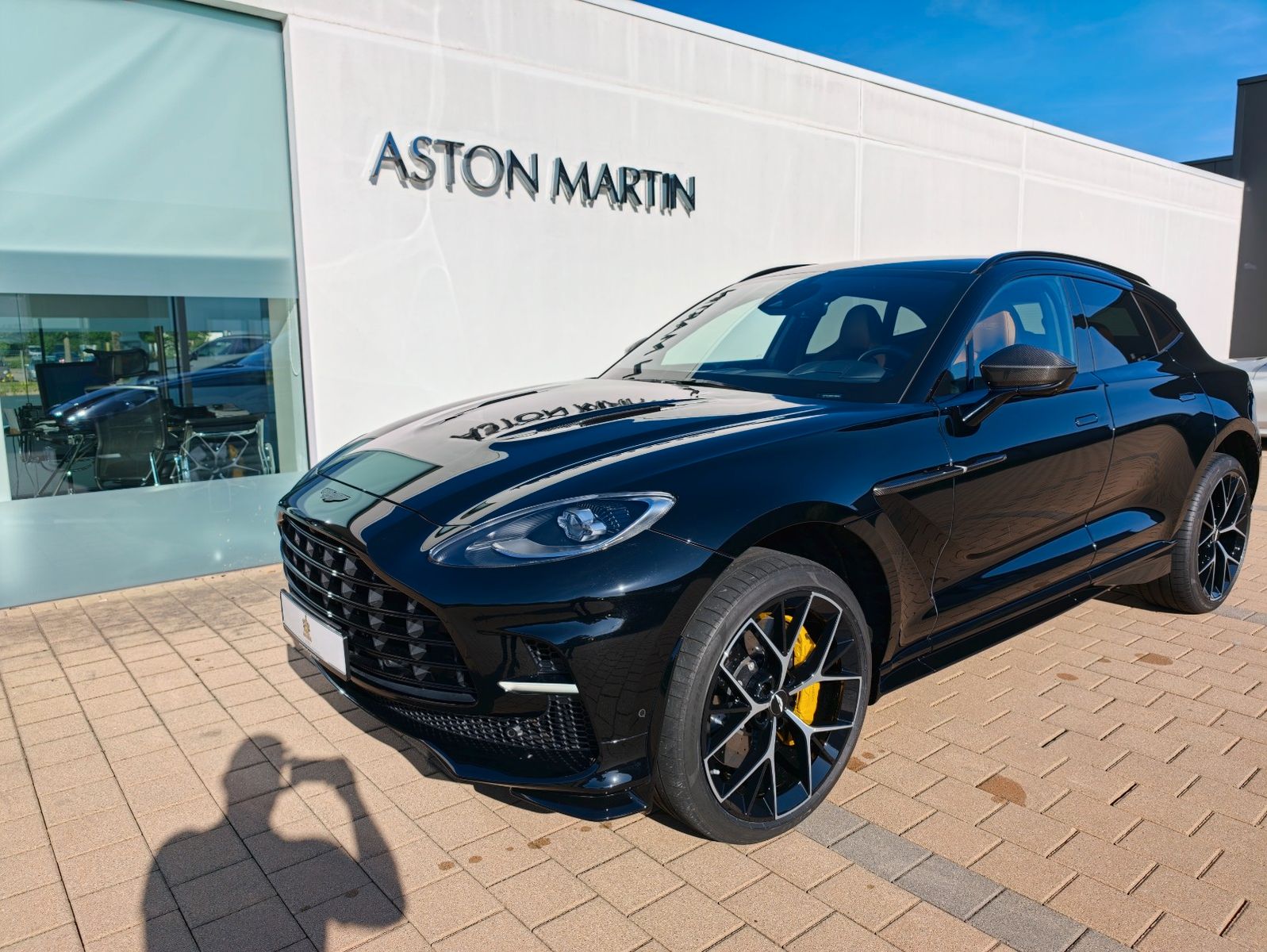 Fahrzeugabbildung Aston Martin DBX 4.0 V8 DBX707