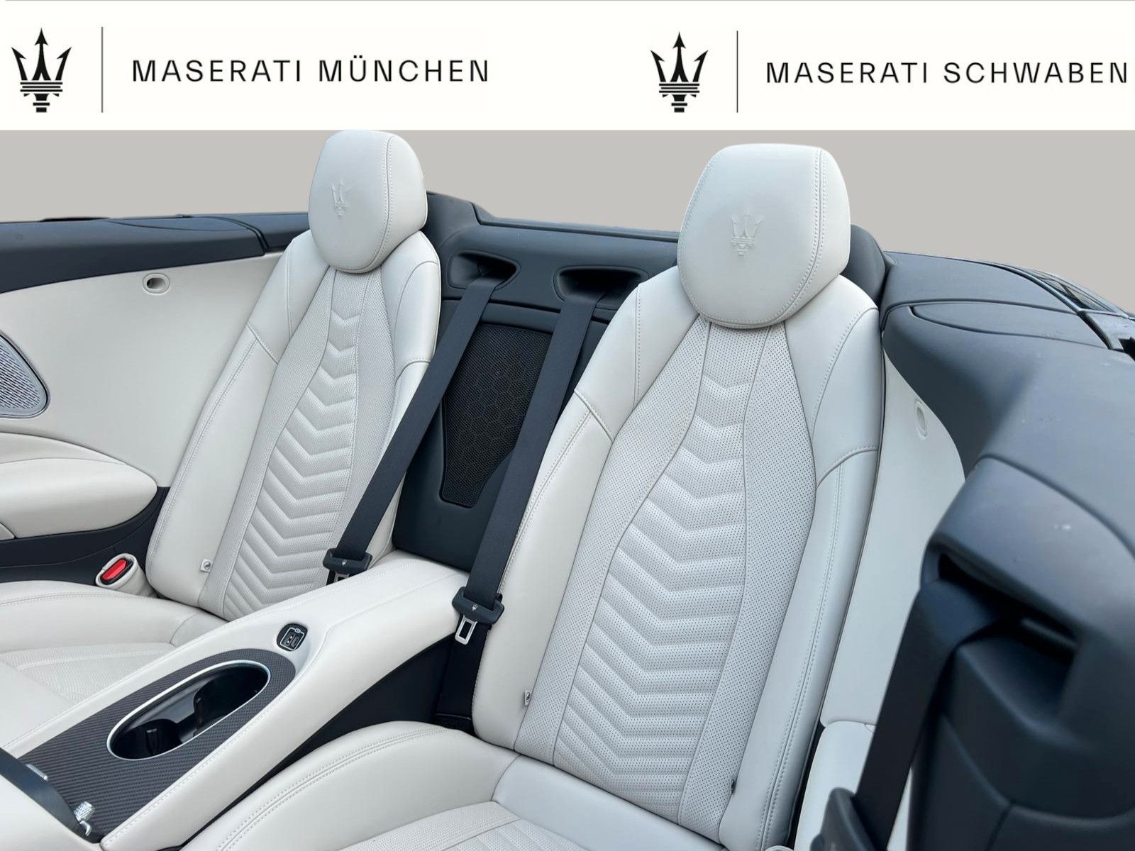 Fahrzeugabbildung Maserati GranCabrio Trofeo/ Sport-AGA/Wartungspaket