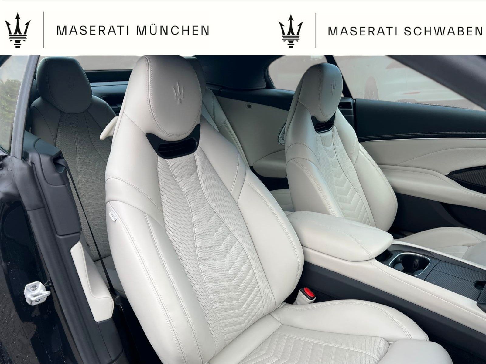 Fahrzeugabbildung Maserati GranCabrio Trofeo/ Sport-AGA/Wartungspaket