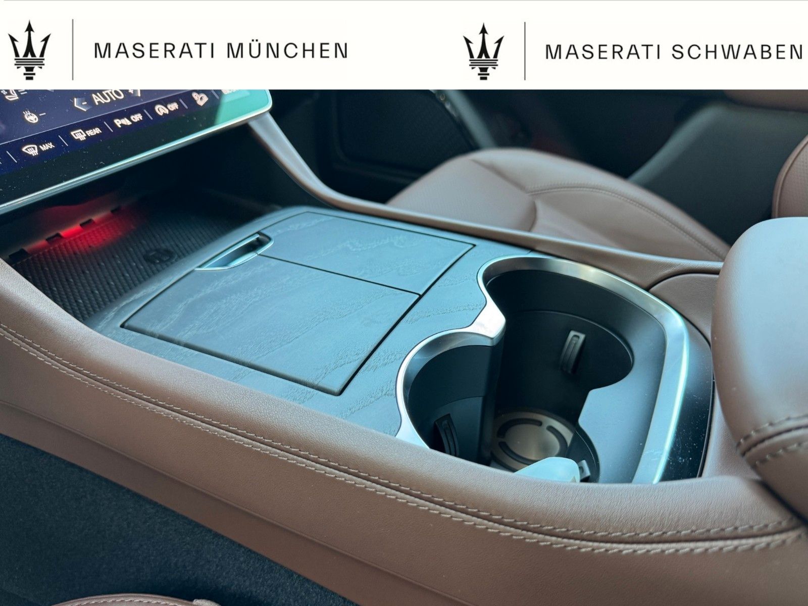 Fahrzeugabbildung Maserati Grecale Modena MY26/360°/Klima+Wartungspaket