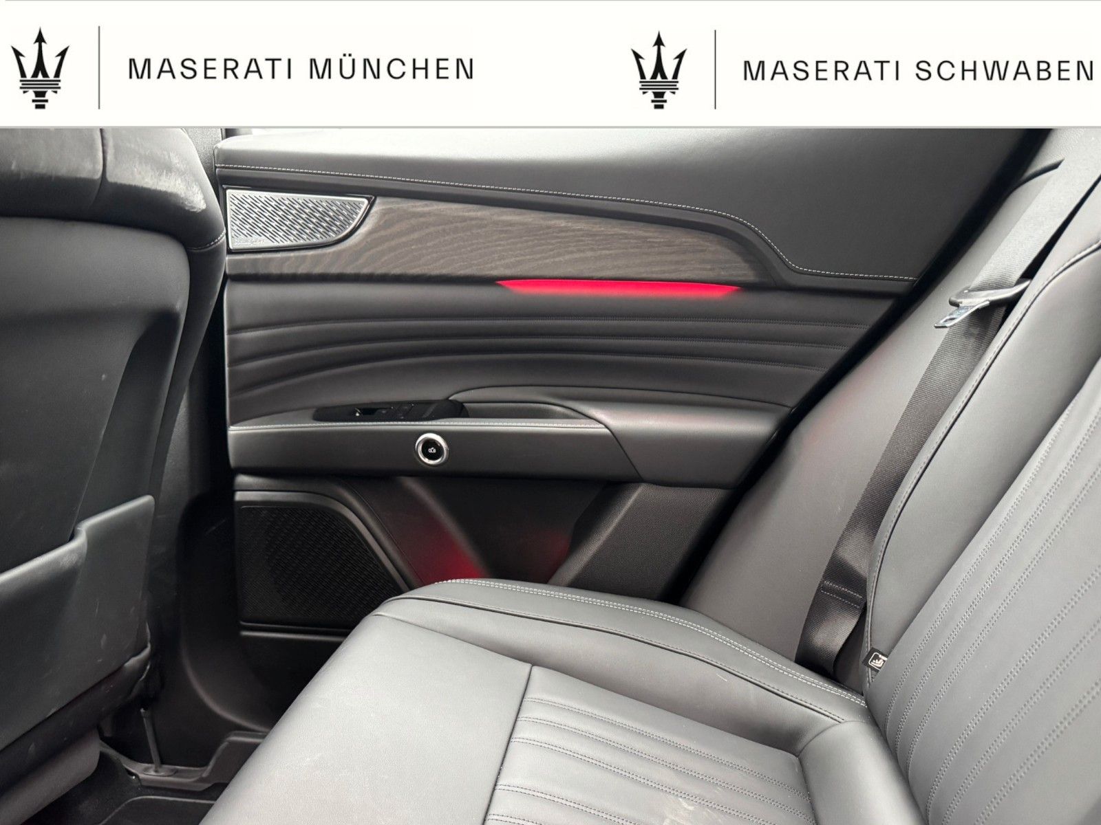 Fahrzeugabbildung Maserati Grecale/MY25/Pano/ WARTUNGSPAKET/48M Garantie